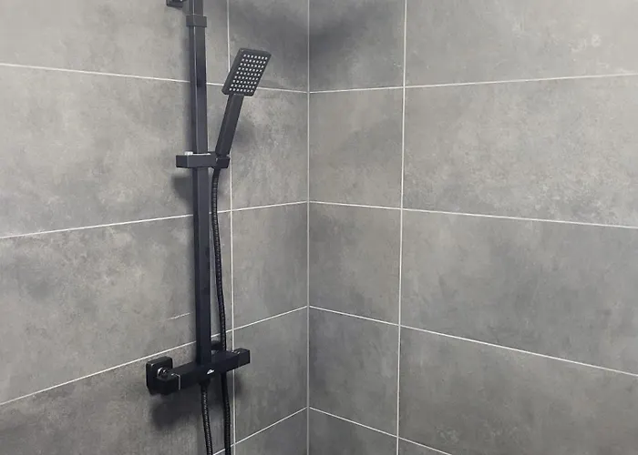 Midami 24h Self-checkin Hotel *